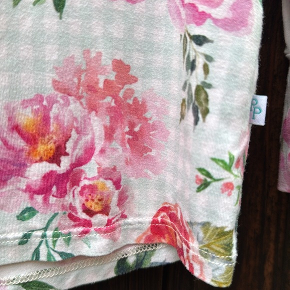 Posh Peanut Karina Long Sleeve Pajamas - Picture 9 of 15